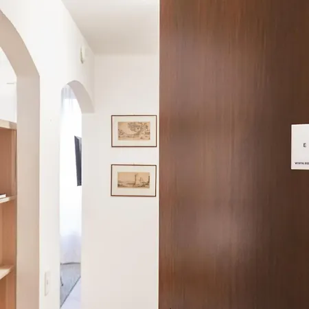 Easylife - - Poma 4 - Risorgimento * Milano