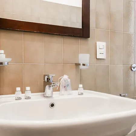 Easylife - - Poma 4 - Risorgimento * Milano