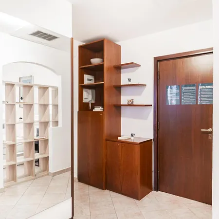 Easylife - - Poma 4 - Risorgimento * Milano